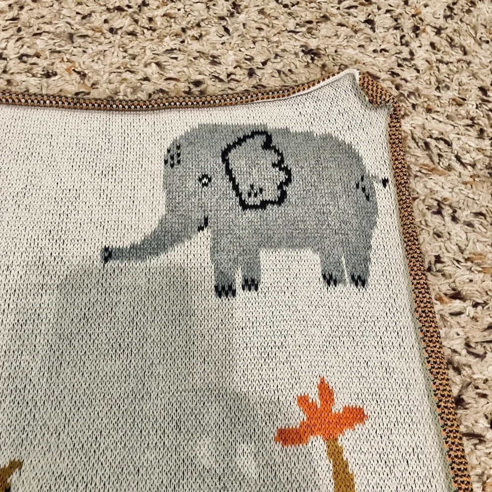 Kanodia BABY BLANKET Safari Jungle Elephant Tiger Giraffe 100% Cotton Knit Throw